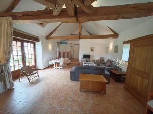 Charmante demeure du 17e en Touraine avec piscine privative - FR-1-381-368