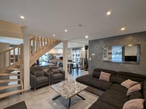 Évasion Vosgienne: Chalet de Luxe, Spa, Sauna, Proche Randos et Stations de Ski - FR-1-589-313
