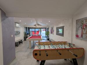 Maisons de vacances Evasion Vosgienne: Chalet de Luxe, Spa, Sauna, Proche Randos et Stations de Ski - FR-1-589-313 : photos des chambres