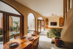 Stunning new 2-Bedroom Villa with Private Pool in North Canggu