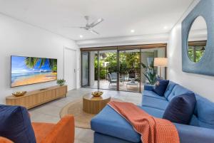 Temple Breeze - Swim Out Apartment