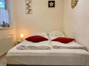 Apartment in Petten near the Beach