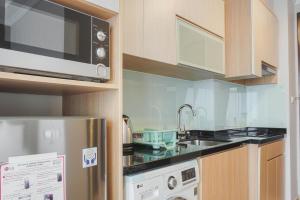 Stunning and Good Location Studio at Menteng Park Apartment By Travelio