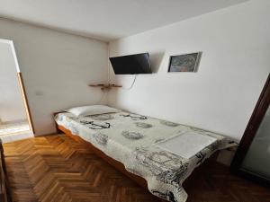 Studio in Tribunj near Bristak Beach