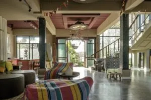 Amphawa Caza Platuu - Dao Dong