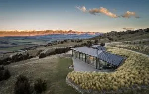 Hawk House - Queensberry