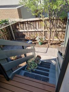 Olivers Hill apartment