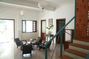 Serendipity Experience Hoi An Hostel