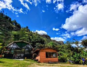 Hostel For Machetà Climbers Colombia