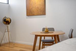 Pod Two - Luxurious 1 King Bedroom