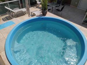 Sobrado aconchegante e acolhedor, com hidro spa