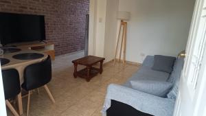 Departamento amplio en zona tranquila cercana al centro de Ezeiza