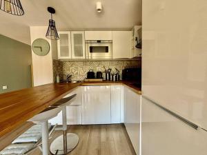 Bel appartement avec piscine et tennis à Bormes-les-Mimosas - FR-1-816-29