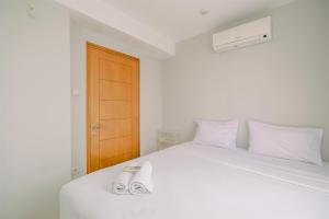 Fancy and Nice 2BR at Cinere Bellevue Apartment By Travelio