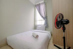 Fancy and Nice 2BR at Cinere Bellevue Apartment By Travelio
