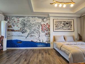 Artist and Flower Pension