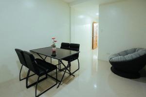 LJENJ Apartelle near Clark Airport