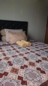 Cozy 2 Bedroom Apartemen Pavilion Permata