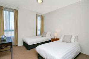 ALF49-Huge 2BR Penthouse Style, Great Water Views