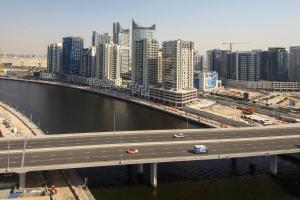 Exclusive 2BR DAMAC Prive with Balcony & Canal View