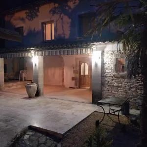 grande bastide - Vénéjan