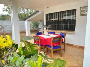 Quinta El Descanso con piscina rancho y BBQ