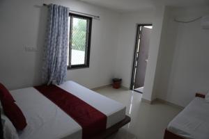 Hotel Shree Radhe Laxmi