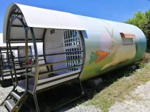 芳緣涵管屋 - Hszinji