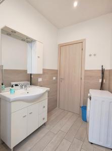Appartamento con 2 Camere da Letto
