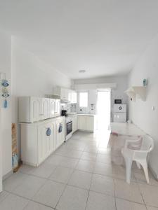 Lidia Apartments Nea Peramos 1