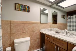 CM325 Copper Mtn Inn condo