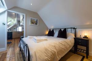 Hayloft with Log Burner and panoramic views