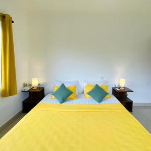 Aamra Ghar by evaddo