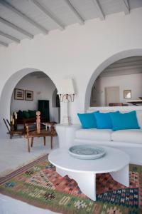 Elegance Villa Myconos Greece