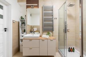 Vistula Suite l A Lovely Place to Be