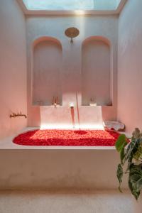 Villa Zalana - Soul of Nature Luxe Escape with Ethnic Charm Concept - 3 min from beach