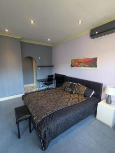 Stunning Three Bed in West Hampstead