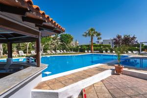 Pantheon Hotel - 3hvězdičkové hotely ve městě Réthymno