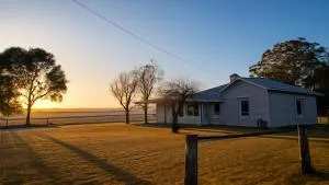 Janie s Cottage Secluded Wine Country Home - Broke