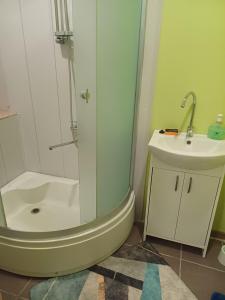 viesu nams "Laimes pakavs"