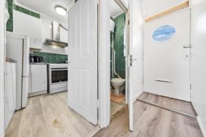 2 Bed Apartment Sleeps 7 Comfort Style Combined