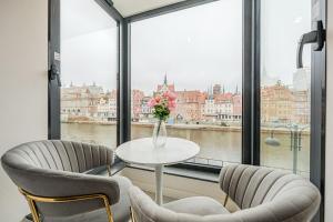 Deo Plaza Wyspa Spichrzów Apartments by Noclegi Renters