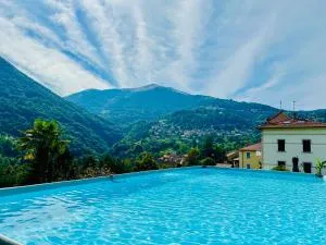 Villa Oleandra with Garden&Swimming pool - Schignano