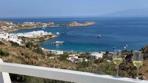 Villa Camelia 2 - Psarou View - Private pool and Jacuzzi