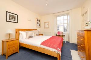 JOIVY Gorgeous 2-bed flat near Edinburgh Castle