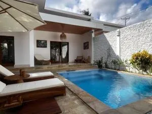 Lightstars Villa Lombok - Tanjung Ringgit