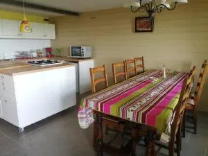 Charmante petite maison proche de Meymac - Юсель