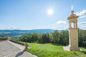 Ferienwohnung mit Garten in ruhiger Lage am Waldrand