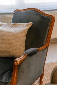 Huswell - Modern family flat steps from the sea