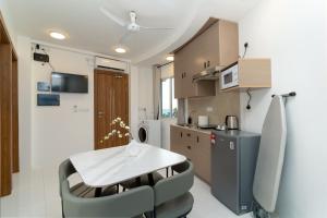 Pearls Apartments
